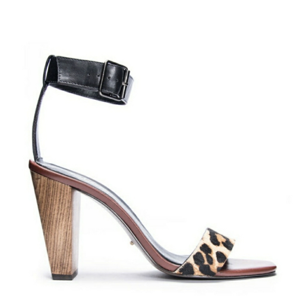 42 Gold Leopard shoes with Wooden Heels